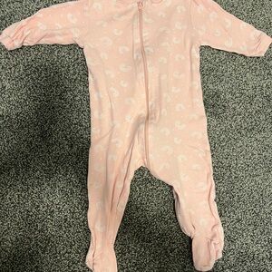 Baby girl sleeper 6-12 months